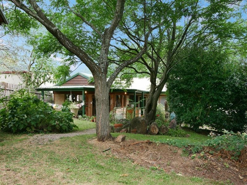 5 Derby Street, Warburton VIC 3799