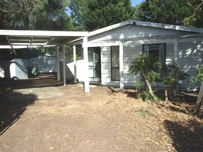 4 Emu Court, Badger Creek VIC 3777