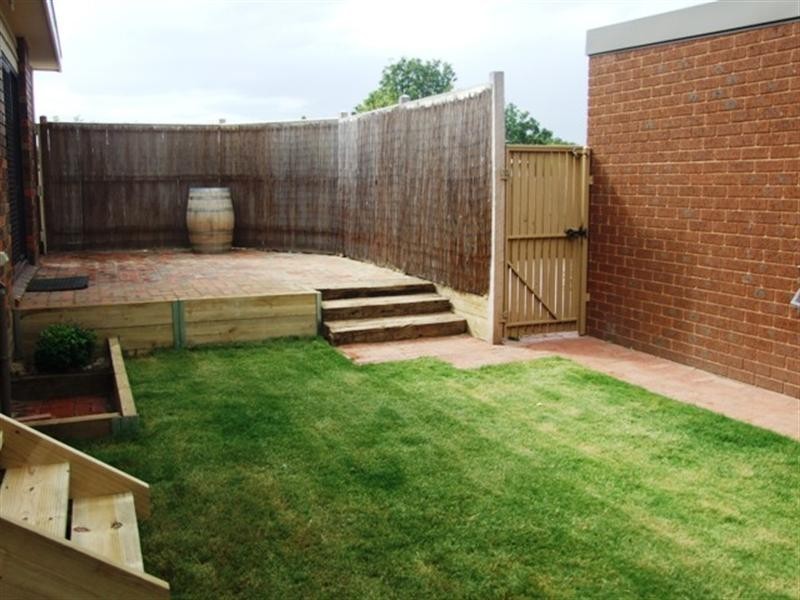 1/13 Slevin Street, Lilydale VIC 3140