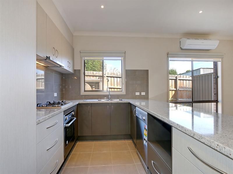 15 Gladstone Street, Lilydale VIC 3140