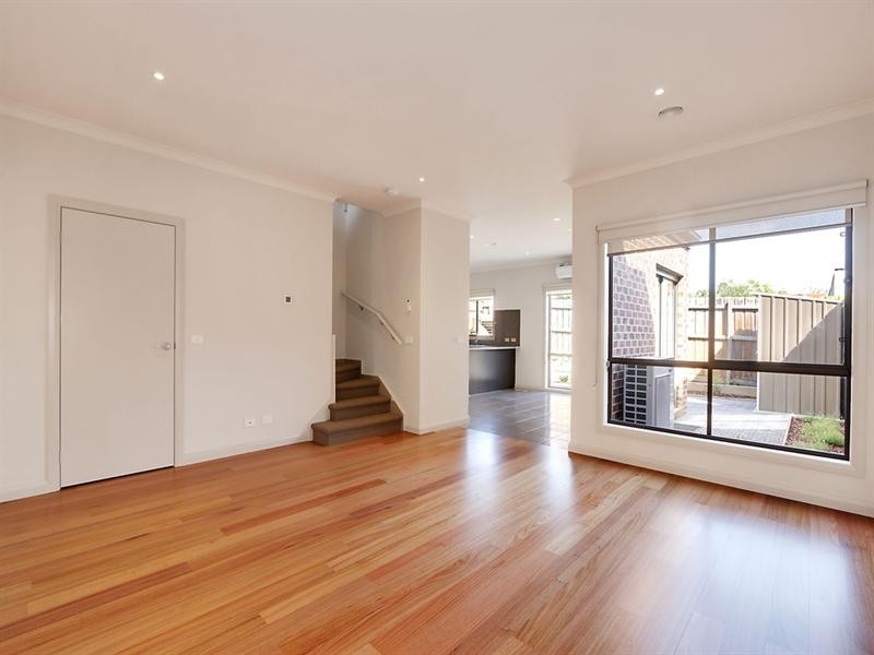 15 Gladstone Street, Lilydale VIC 3140