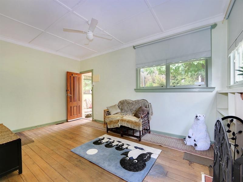 5 Sundew Parade, Launching Place VIC 3139