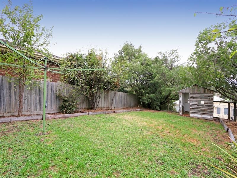 80 Cave Hill Road, Lilydale VIC 3140