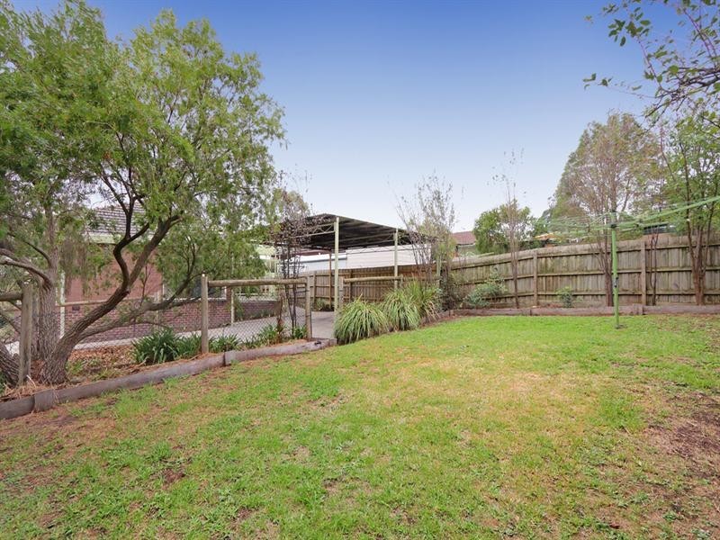 80 Cave Hill Road, Lilydale VIC 3140