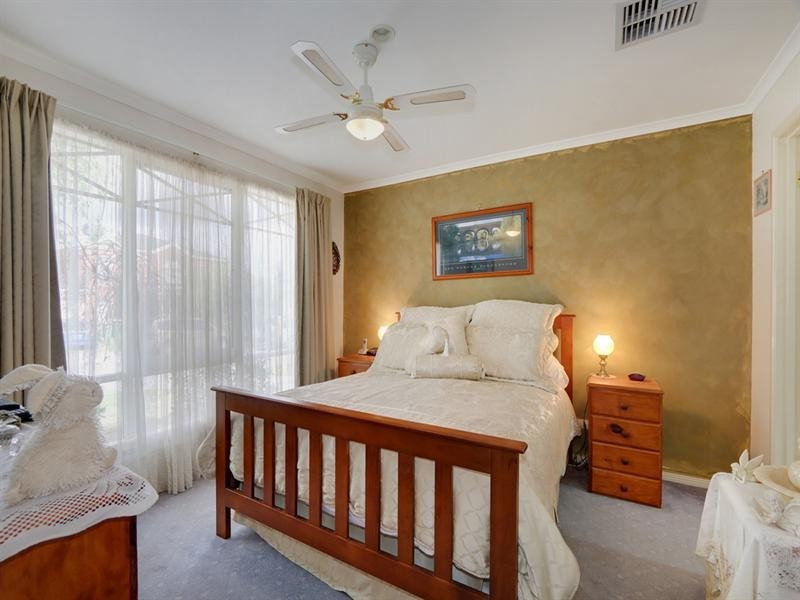 12 Glencoe Place, Lilydale VIC 3140