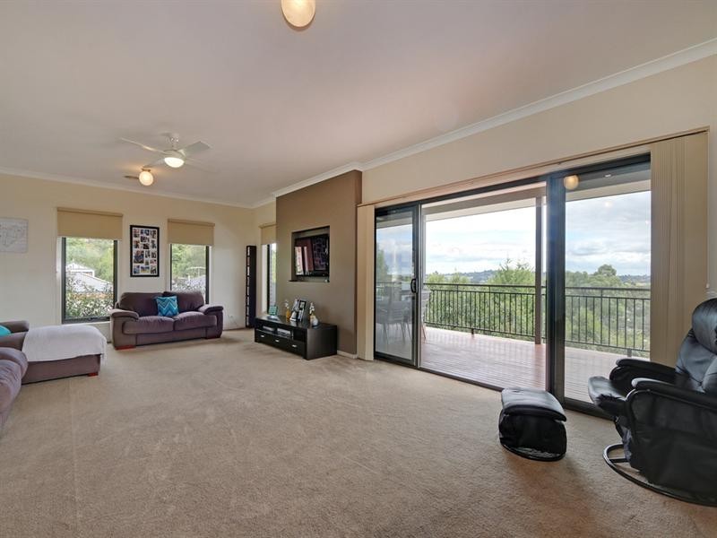 5 Olinda Park Rise, Lilydale VIC 3140