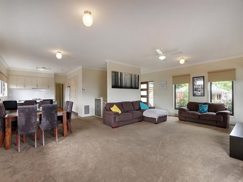 5 Olinda Park Rise, Lilydale VIC 3140