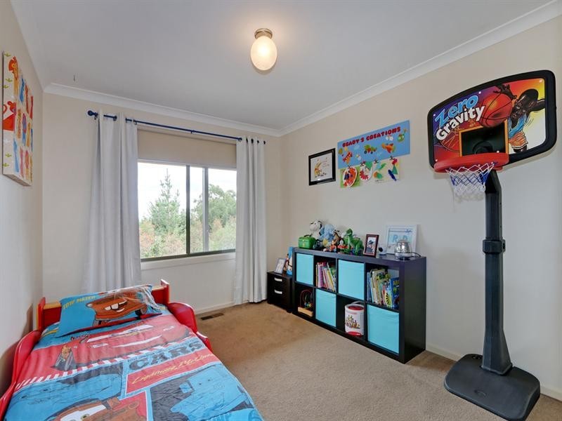 5 Olinda Park Rise, Lilydale VIC 3140