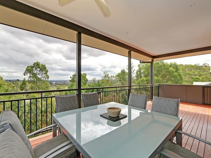 5 Olinda Park Rise, Lilydale VIC 3140