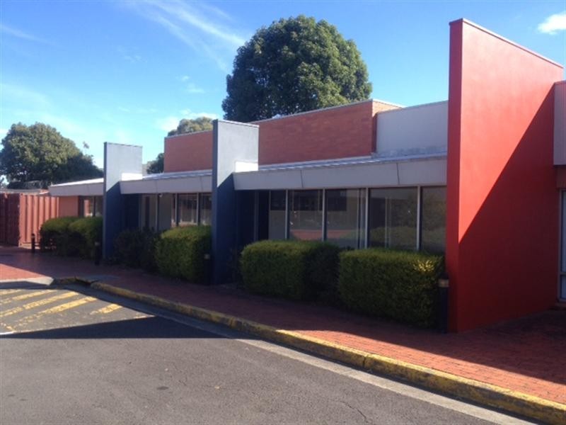 196 Rooks Road, Vermont VIC 3133