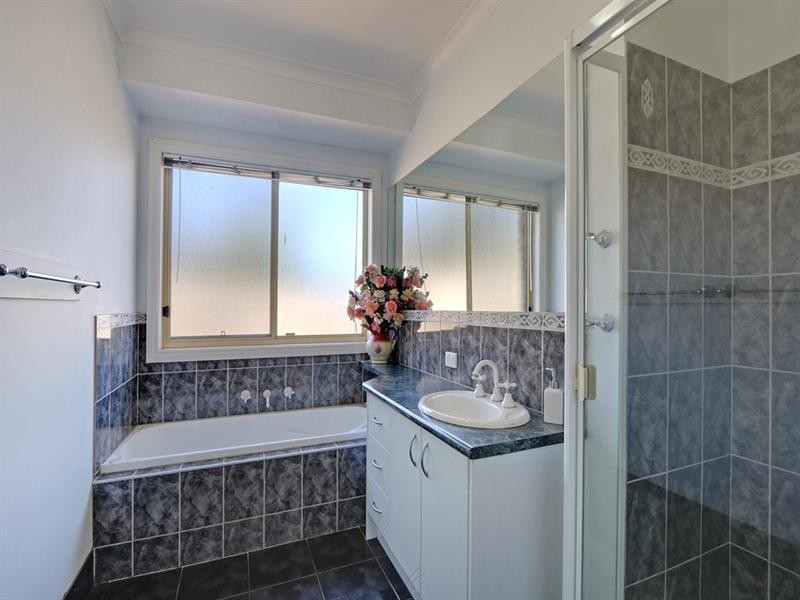 30 Mentor Grove, Lilydale VIC 3140