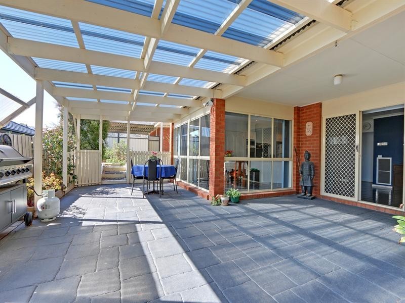 30 Mentor Grove, Lilydale VIC 3140