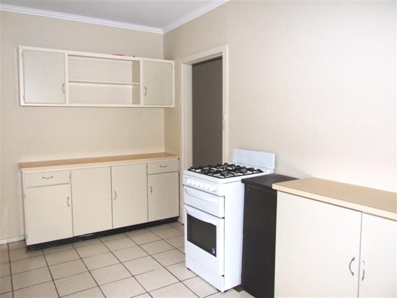 77 Highview Drive, Mooroolbark VIC 3138