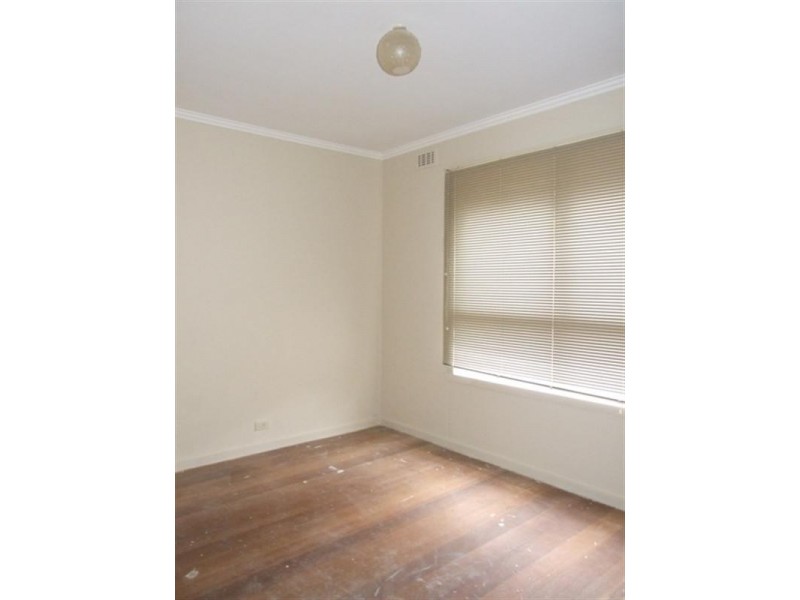 77 Highview Drive, Mooroolbark VIC 3138