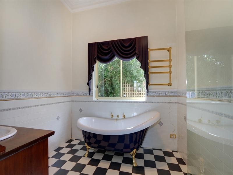 59 Cavehill Road, Lilydale VIC 3140