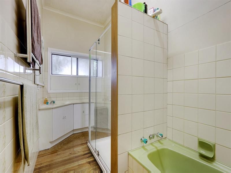 43 Monbulk Seville Road, Seville VIC 3139