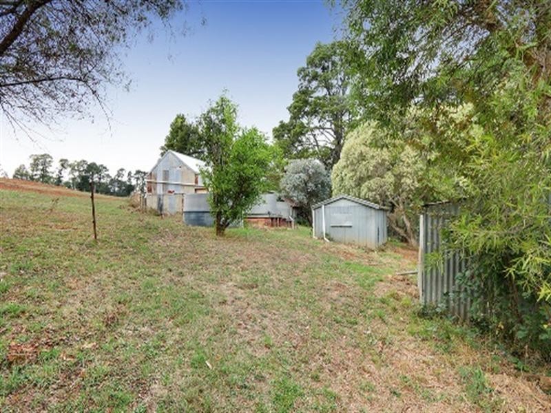 43 Monbulk Seville Road, Seville VIC 3139