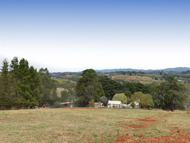 43 Monbulk Seville Road, Seville VIC 3139