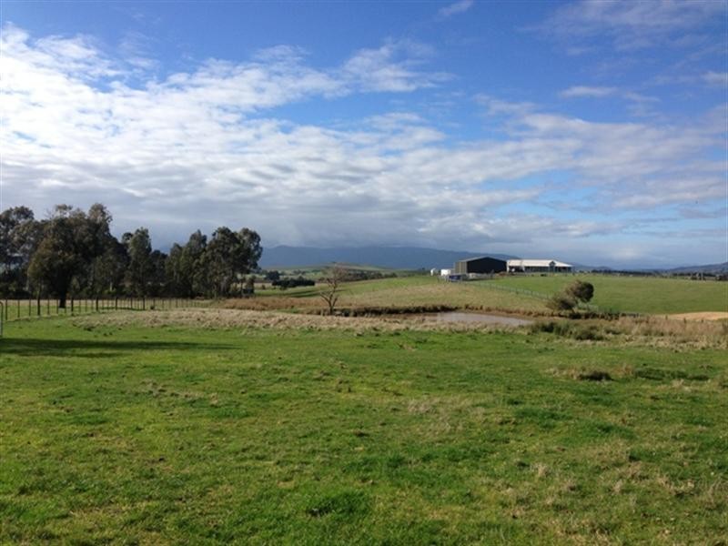 22 Henderson Drive, Yarra Glen VIC 3775