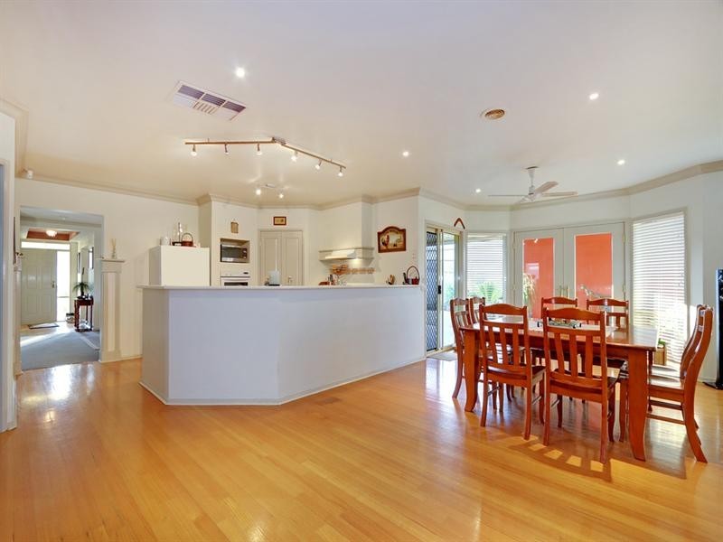 22 Kingsburgh Lane, Lilydale VIC 3140