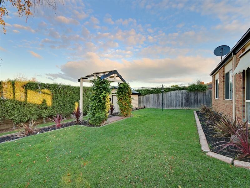 22 Kingsburgh Lane, Lilydale VIC 3140