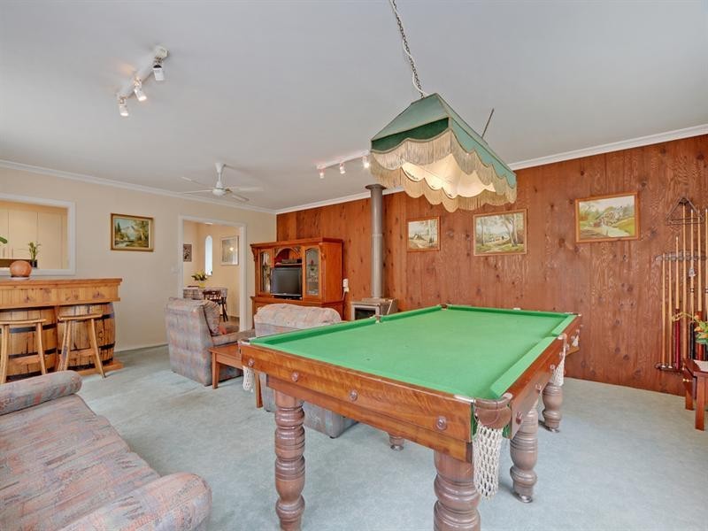 43 Winyard Drive, Mooroolbark VIC 3138