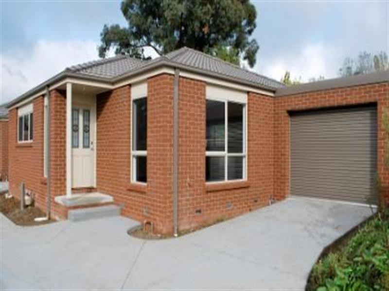 2/13 Slevin Street, Lilydale VIC 3140