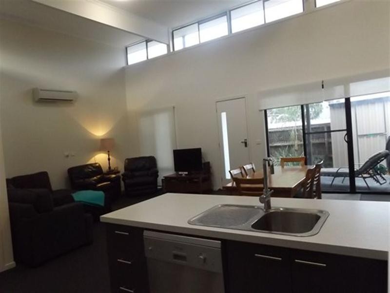 25 White Close, Lilydale VIC 3140