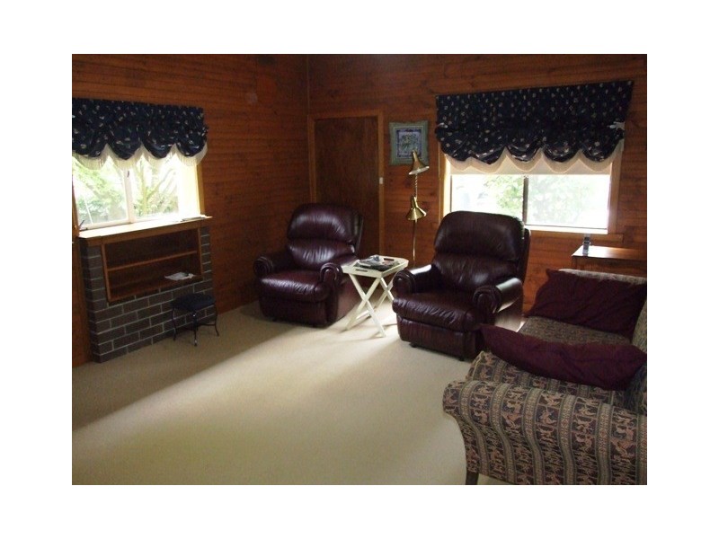 59 Cambridge Road, Mooroolbark VIC 3138