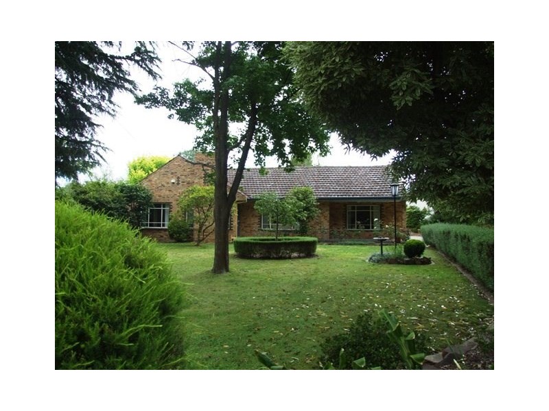 59 Cambridge Road, Mooroolbark VIC 3138