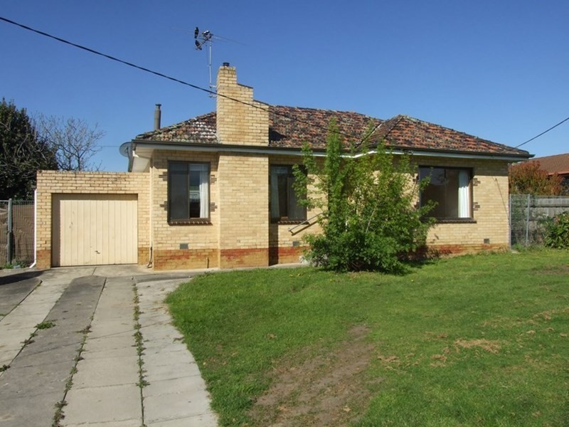 13 McComb Street, Lilydale VIC 3140