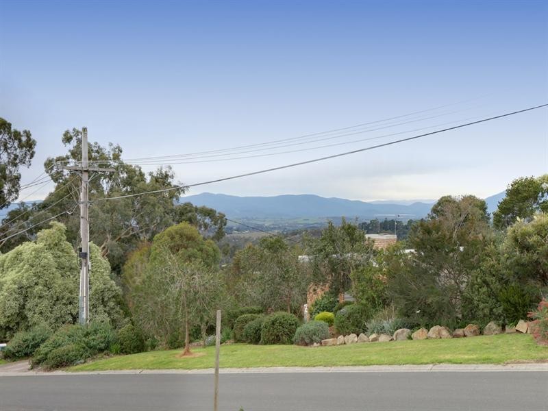 12 Union Road, Lilydale VIC 3140
