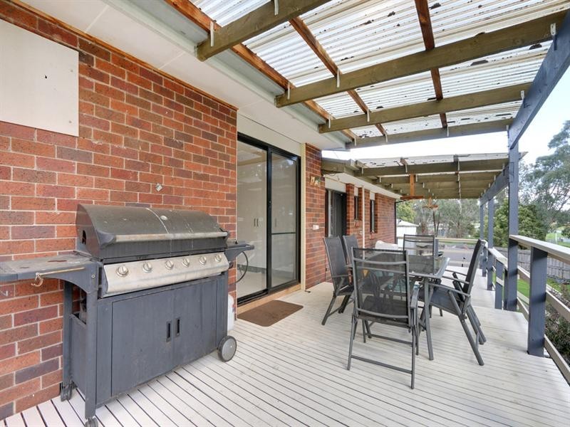 8 Badger Court, Lilydale VIC 3140