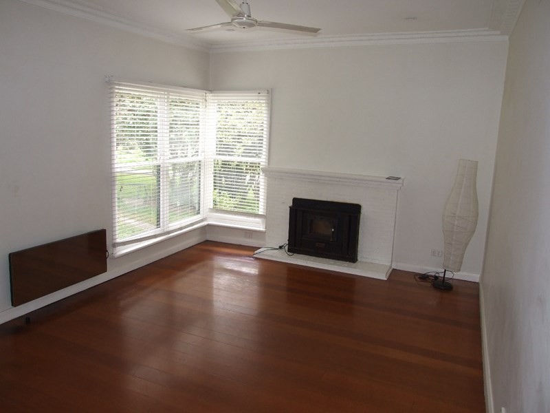 6 Leila Road, Warburton VIC 3799