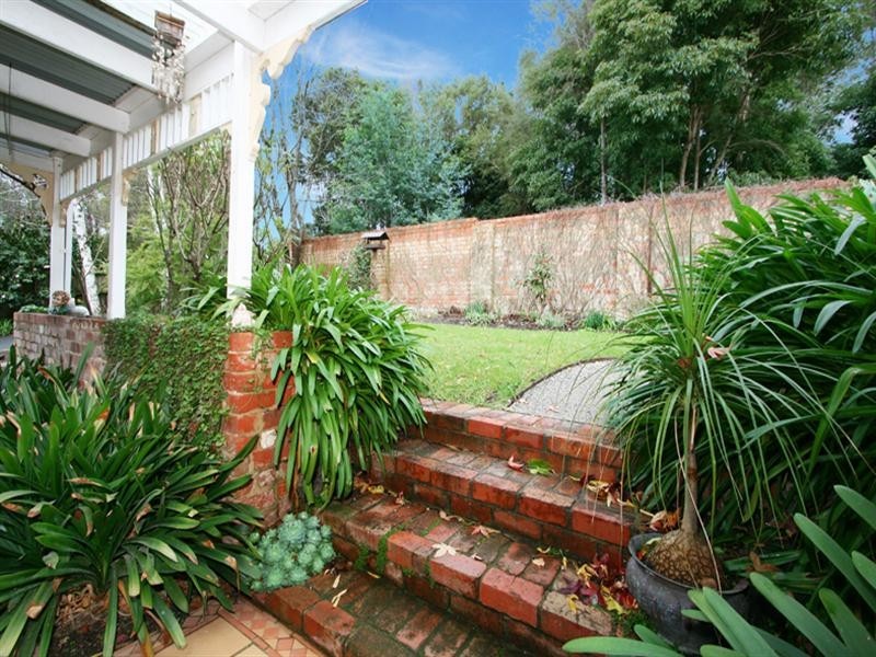 2402 Warburton Highway, Yarra Junction VIC 3797