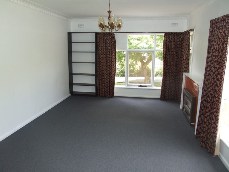 9 Sinclair Road, Bayswater VIC 3153