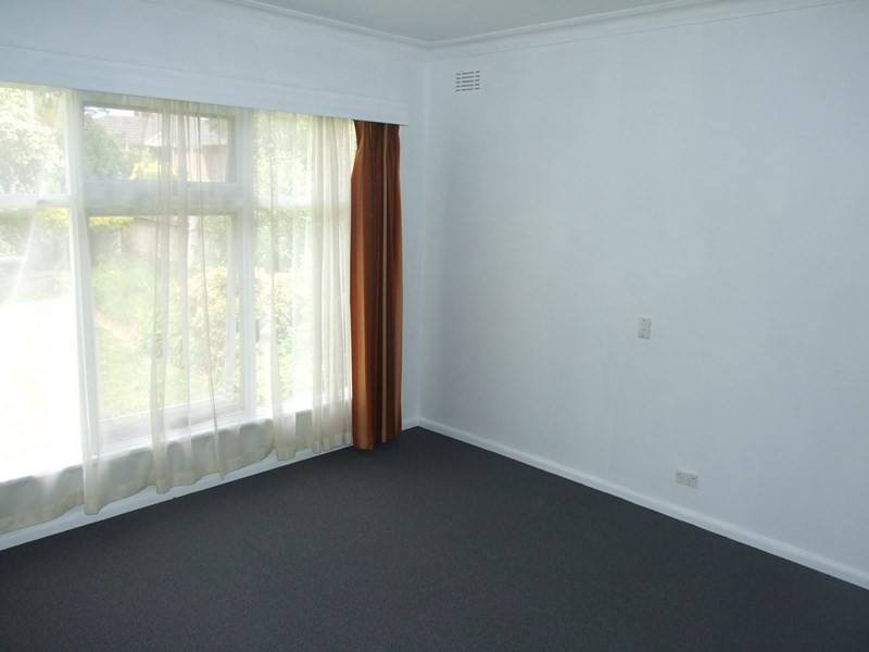 9 Sinclair Road, Bayswater VIC 3153