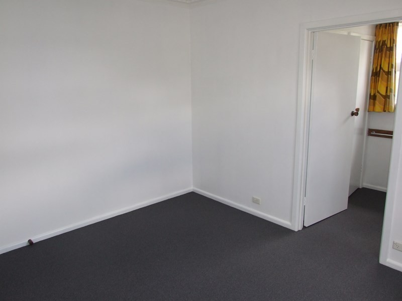 9 Sinclair Road, Bayswater VIC 3153