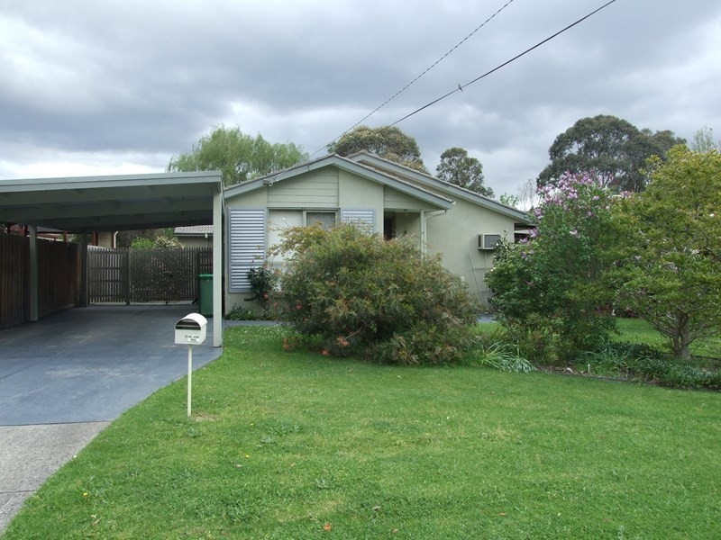 16 Poyner Avenue, Lilydale VIC 3140