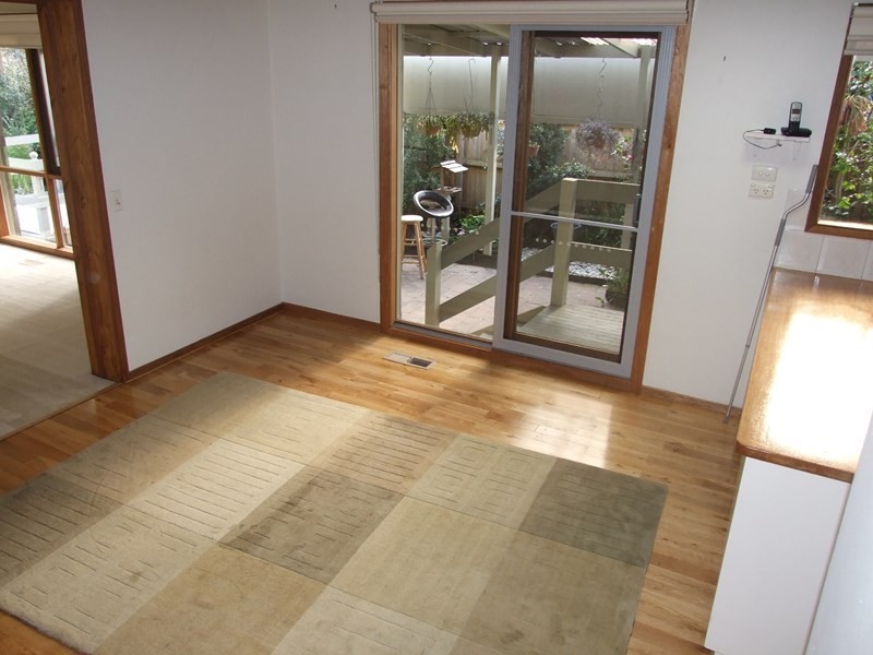 16 Poyner Avenue, Lilydale VIC 3140