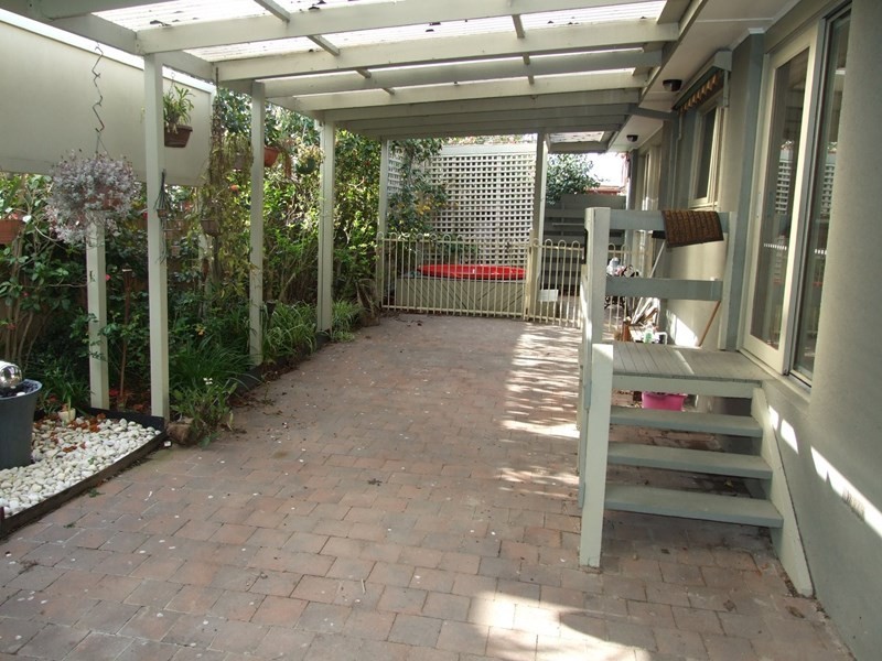 16 Poyner Avenue, Lilydale VIC 3140