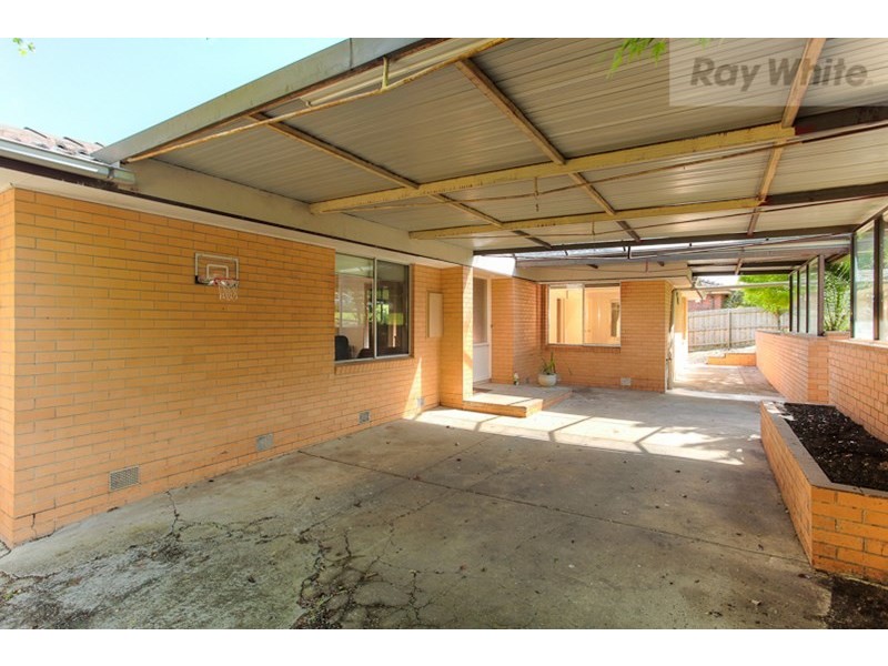54 Crown Point Ridge, Chirnside Park VIC 3116