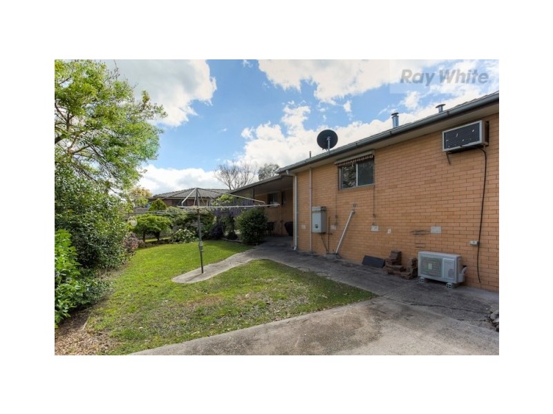 54 Crown Point Ridge, Chirnside Park VIC 3116