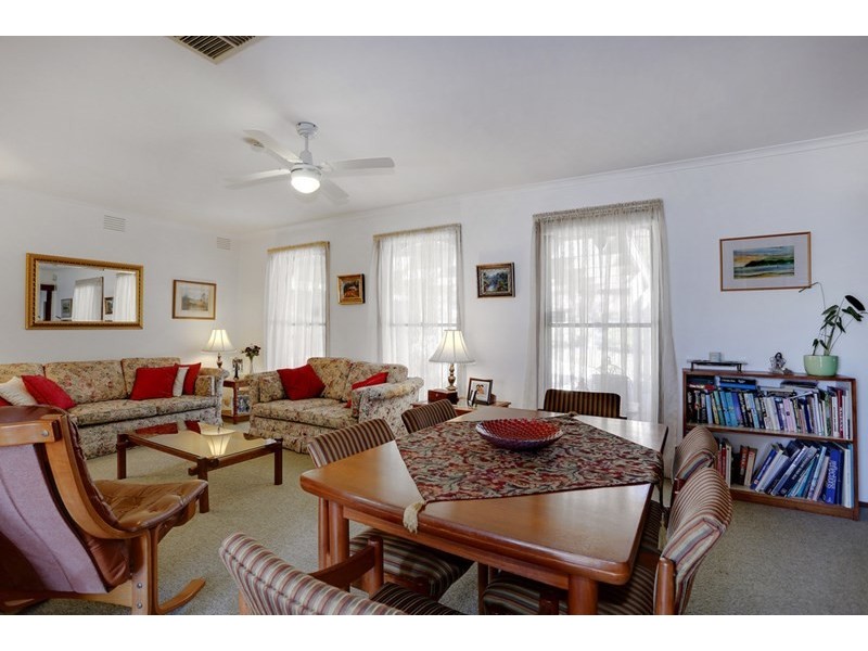 19 Roseman Road, Chirnside Park VIC 3116