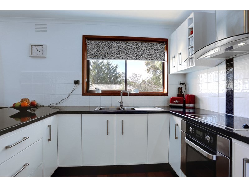 19 Roseman Road, Chirnside Park VIC 3116