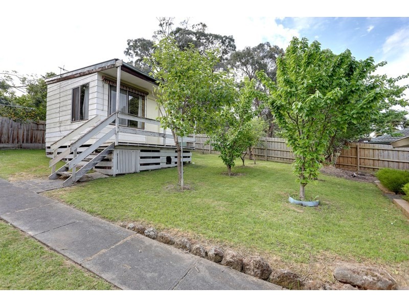 11 Carronvale Raod, Mooroolbark VIC 3138