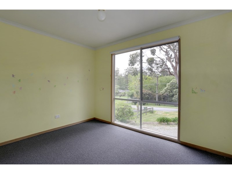 49 Drummond Road, Seville VIC 3139