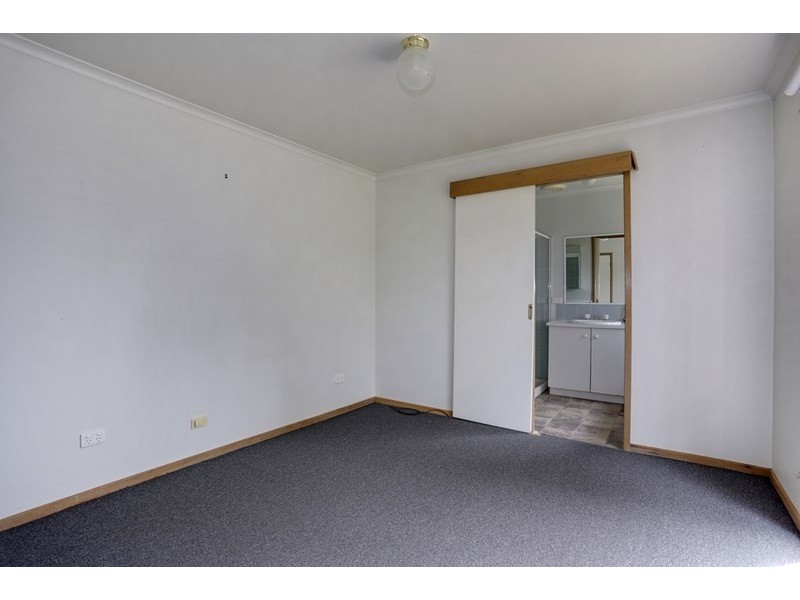 49 Drummond Road, Seville VIC 3139