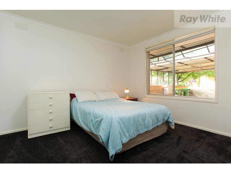 54 Crown Point Ridge, Chirnside Park VIC 3116