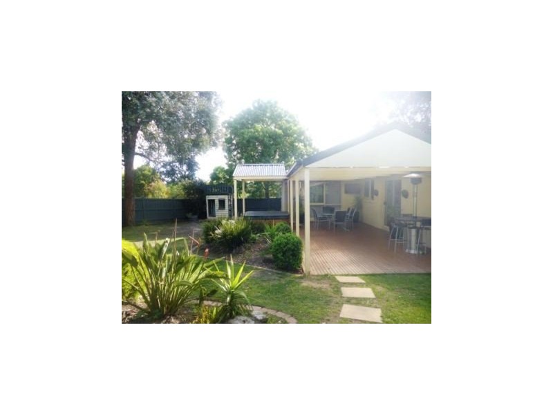 18 Harvest Drive, Chirnside Park VIC 3116